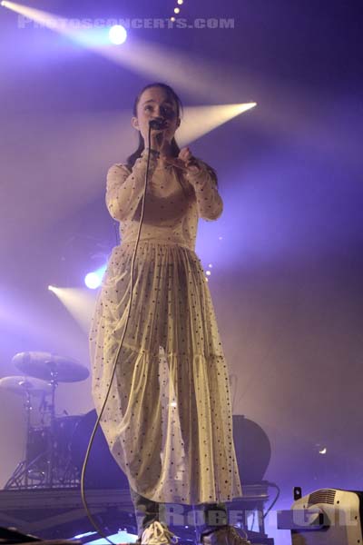 SIGRID - 2017-11-04 - PARIS - Grande Halle de La Villette - 